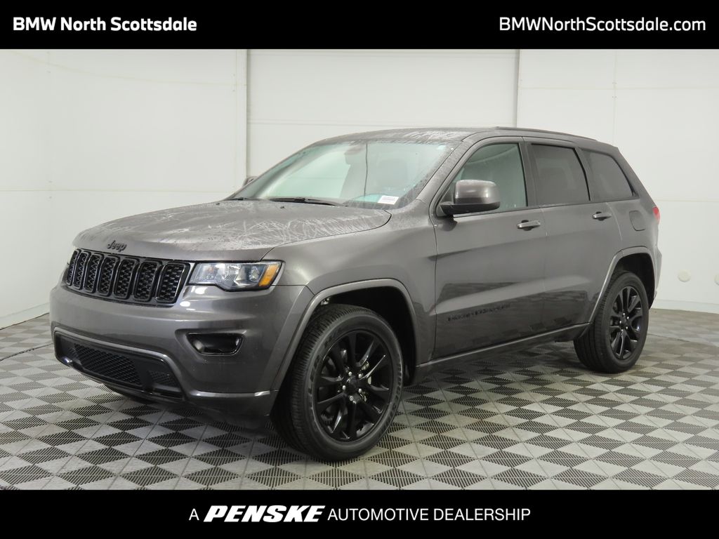 2019 Jeep Grand Cherokee Altitude's photo
