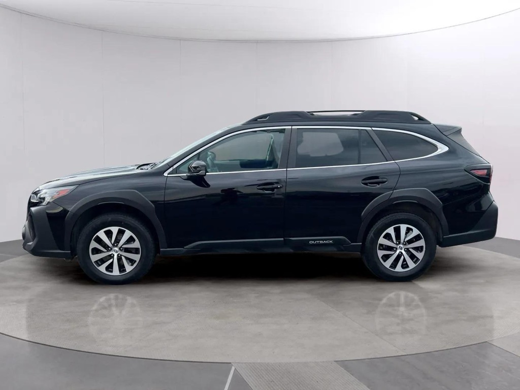 2023 Subaru Outback Premium photo 2
