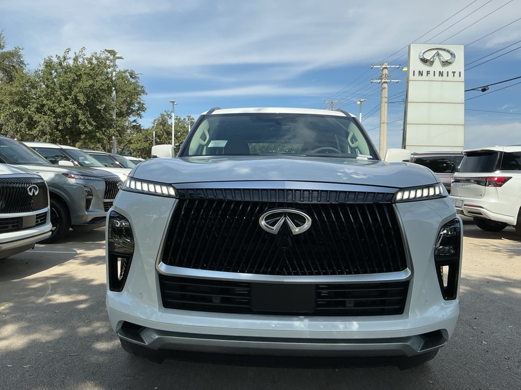 2026 Infiniti QX80 Luxe photo 2