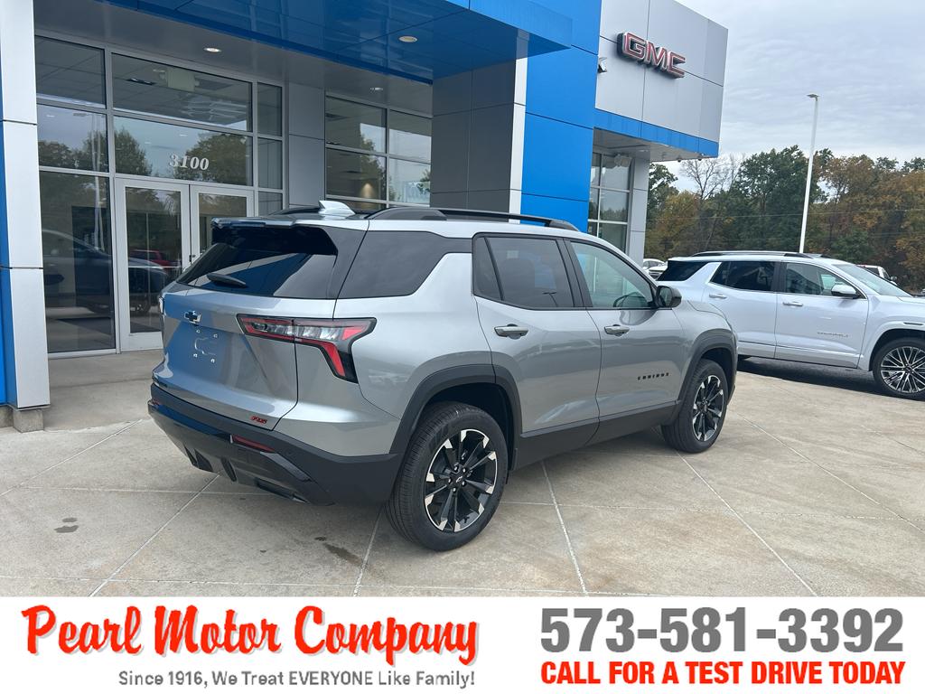 2026 Chevrolet Equinox RS photo 4