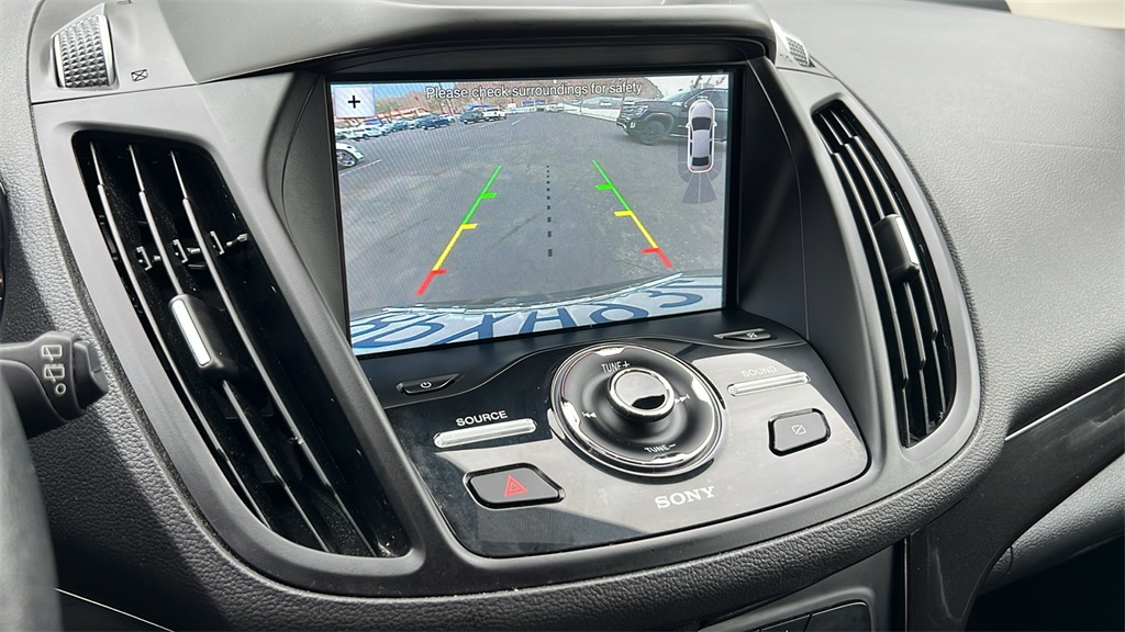 2019 Ford Escape Titanium photo 17
