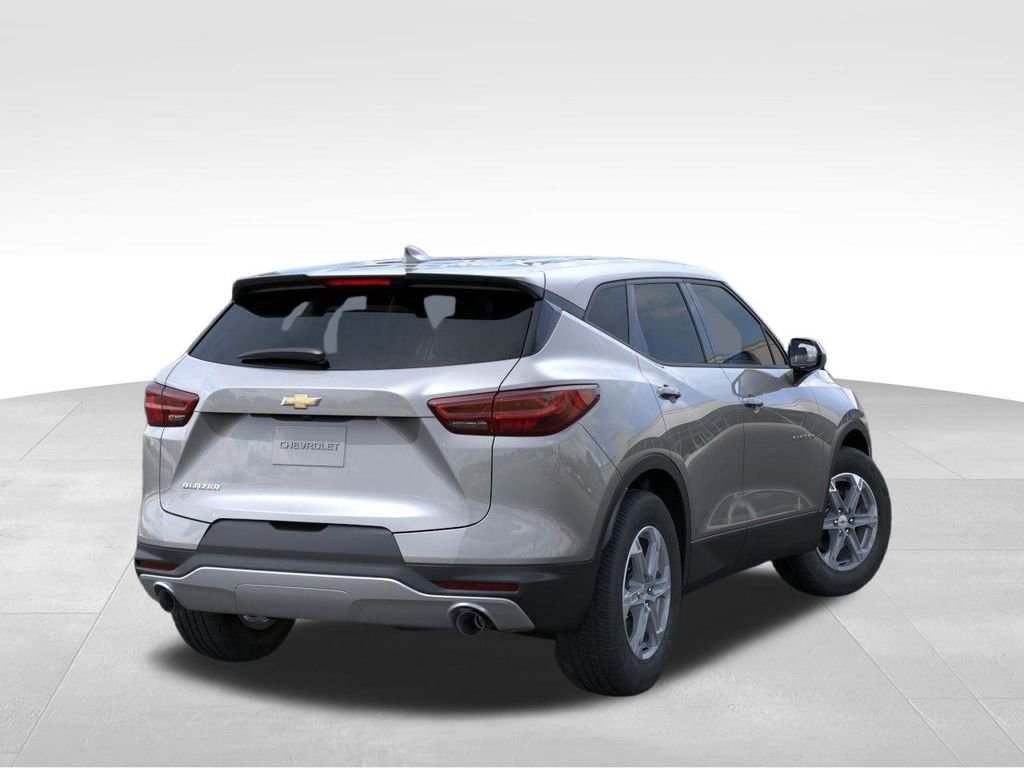 2025 Chevrolet Blazer 2LT photo 3