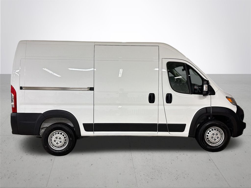 2026 Ram ProMaster 2500 photo 2