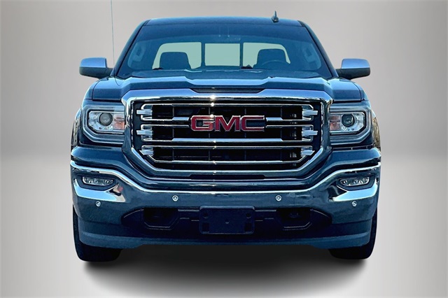 2018 Gmc Sierra 1500 SLT photo 3