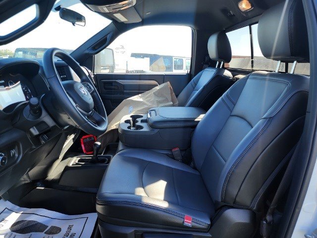 2024 Ram 2500 Tradesman photo 21
