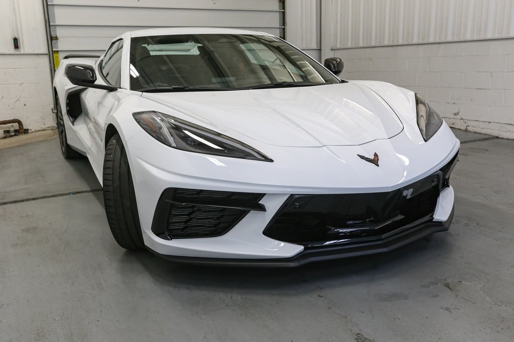 2024 Chevrolet Corvette Stingray 2LT photo 4