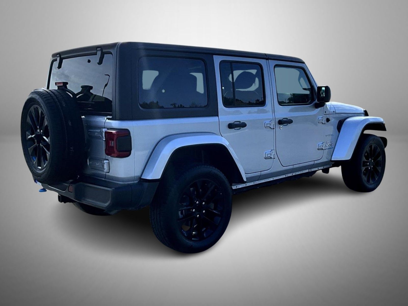 2023 Jeep Wrangler Sahara 4xe photo 5
