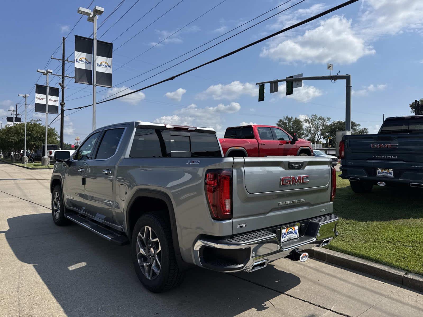 2026 Gmc Sierra 1500 SLT photo 5