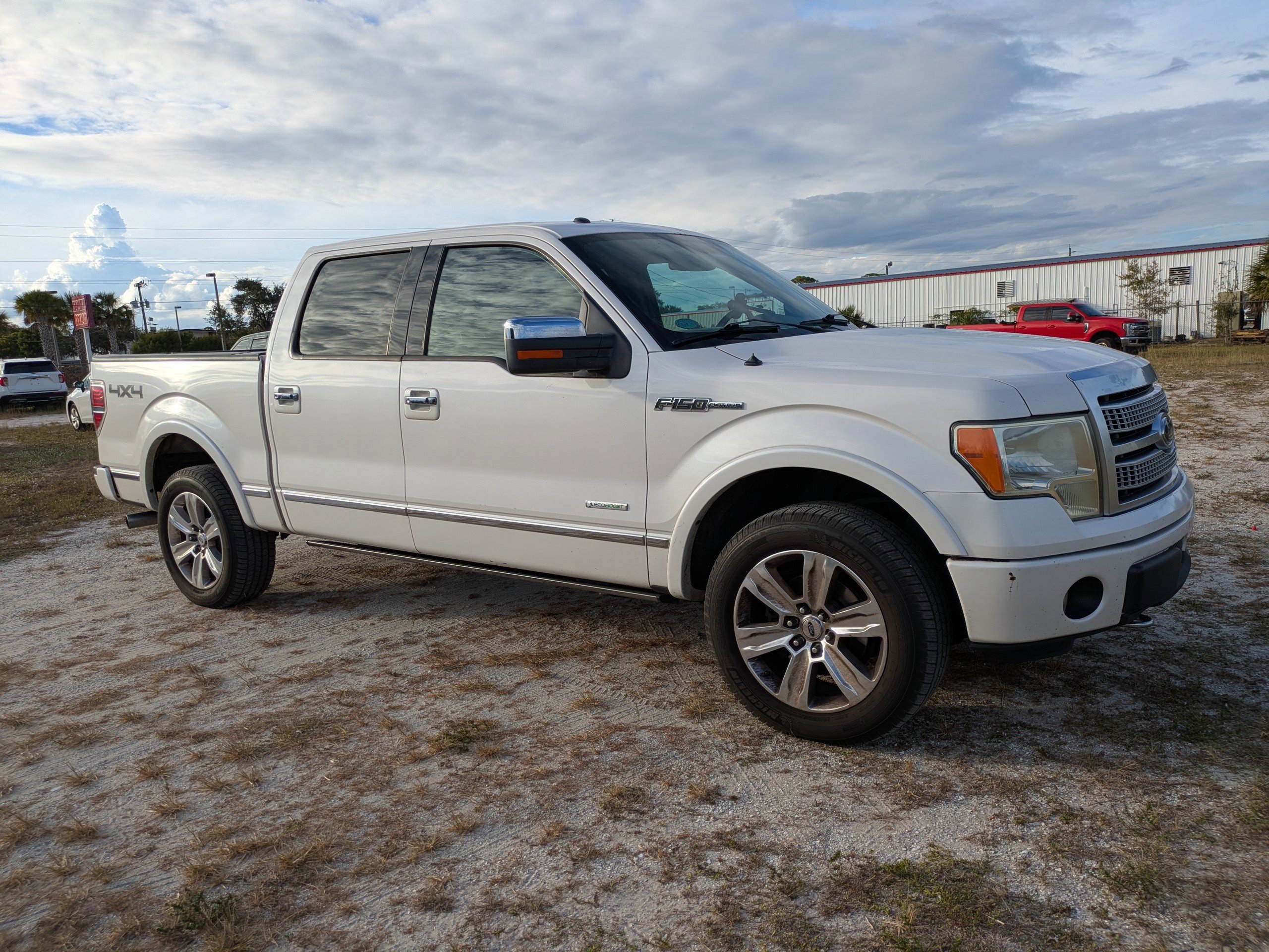 2012 Ford F-150 Platinum photo 2