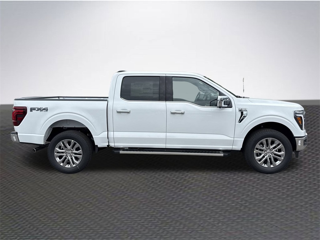 2025 Ford F-150 Lariat photo 4