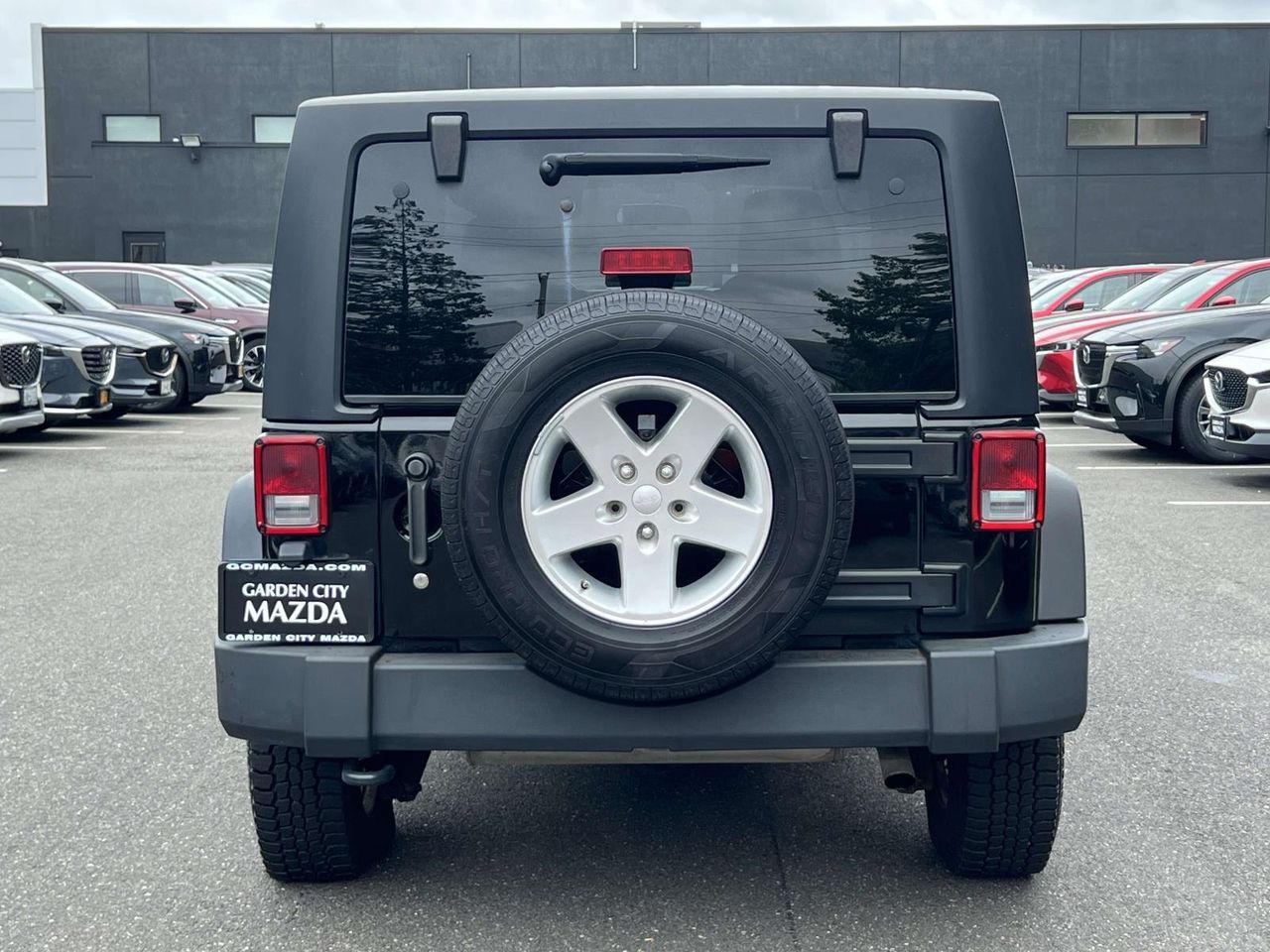 2015 Jeep Wrangler Sport photo 5