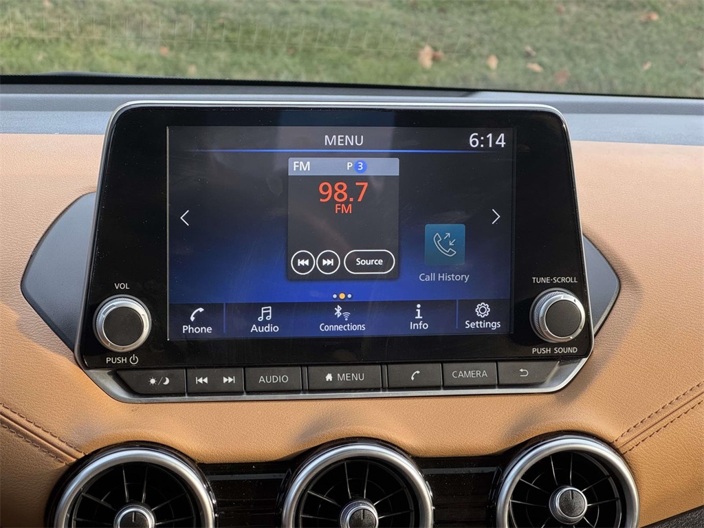 2022 Nissan Sentra SV photo 19