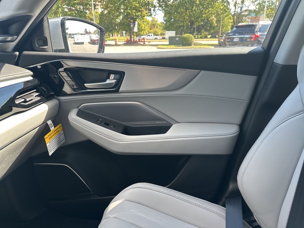 2026 Acura MDX Technology photo 14