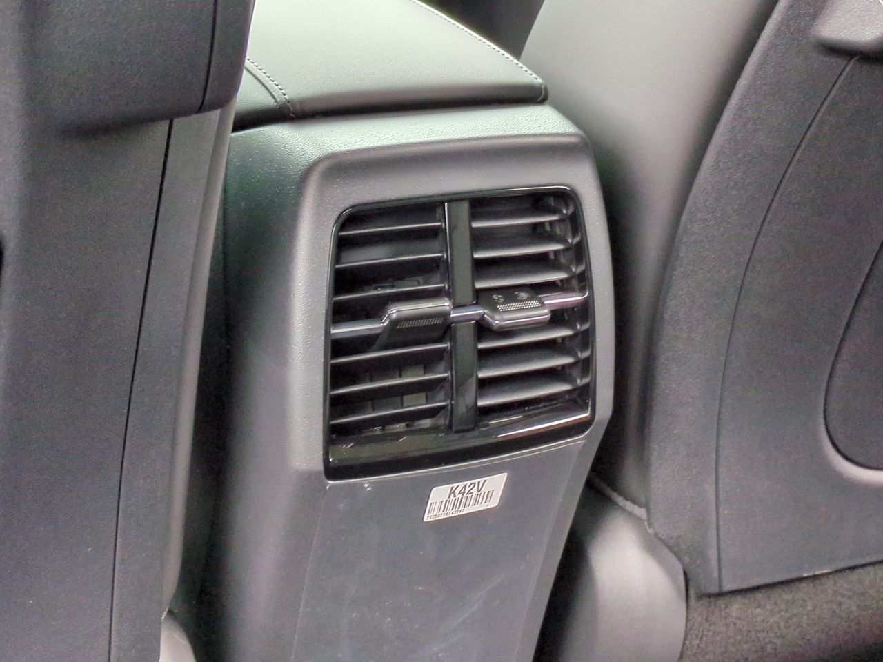 2025 Kia Niro Plug-In Hybrid EX photo 17