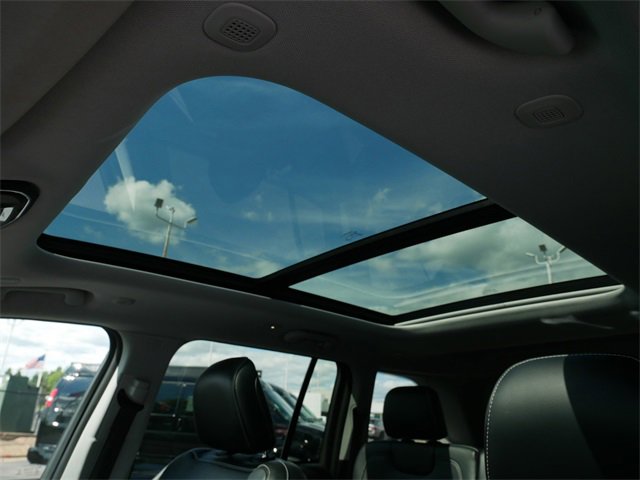 2022 Jeep Grand Cherokee Limited 4xe photo 23
