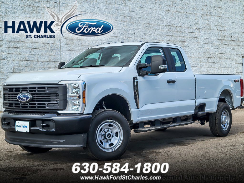 2026 Ford F-350 Super Duty XL's photo
