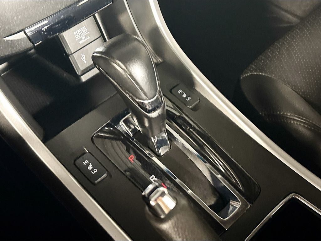 2013 Honda Accord EX-L V6 photo 15