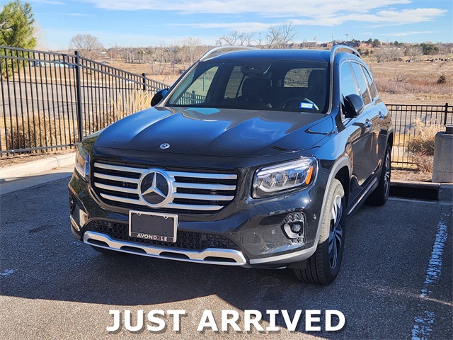 2025 Mercedes-Benz GLB Base's photo