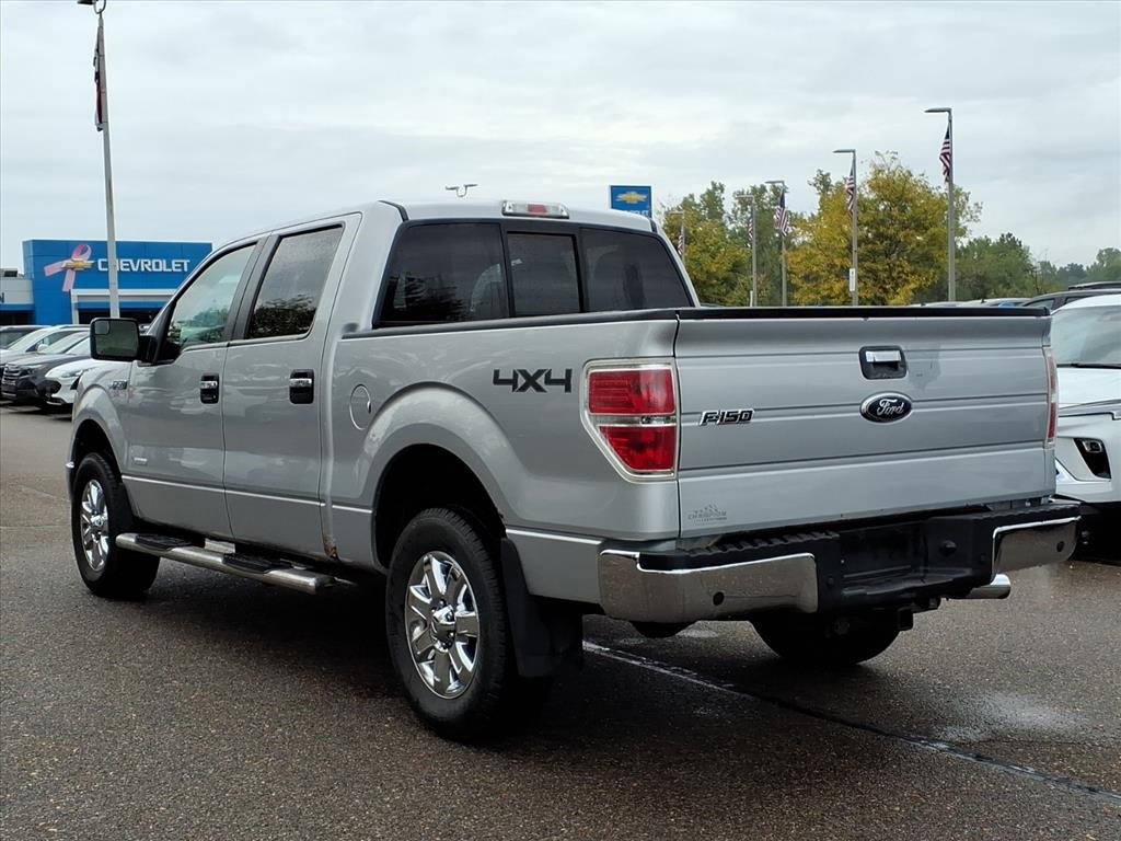 2012 Ford F-150 XLT photo 6