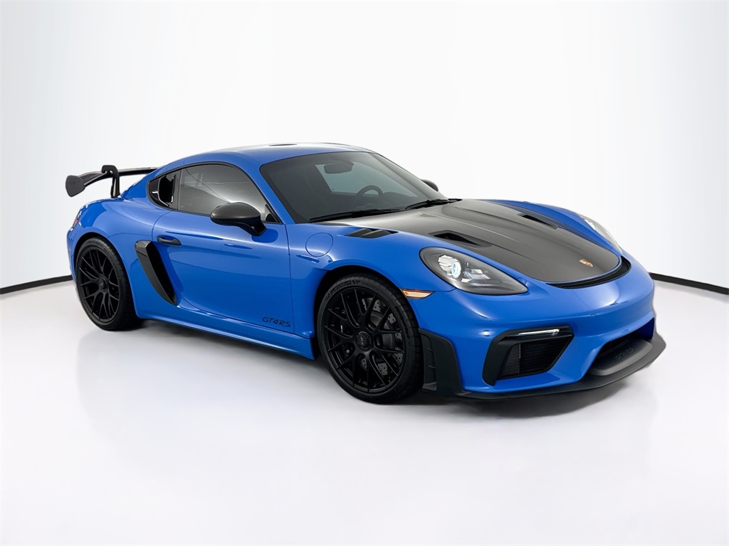 2023 Porsche Cayman GT4 RS photo 3
