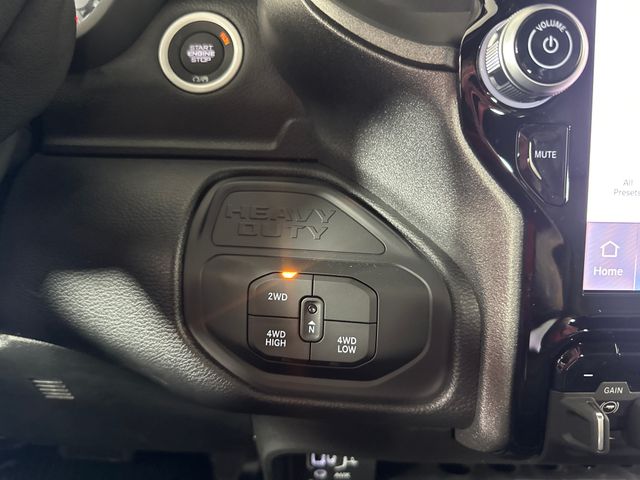 2026 Ram 2500 Tradesman photo 17