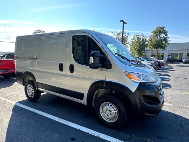 2025 Ram ProMaster 1500 Tradesman photo 9