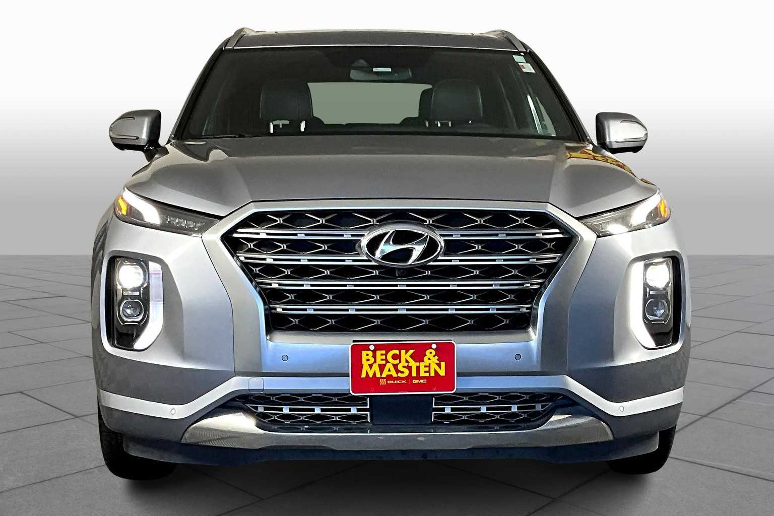 2020 Hyundai Palisade Limited photo 3