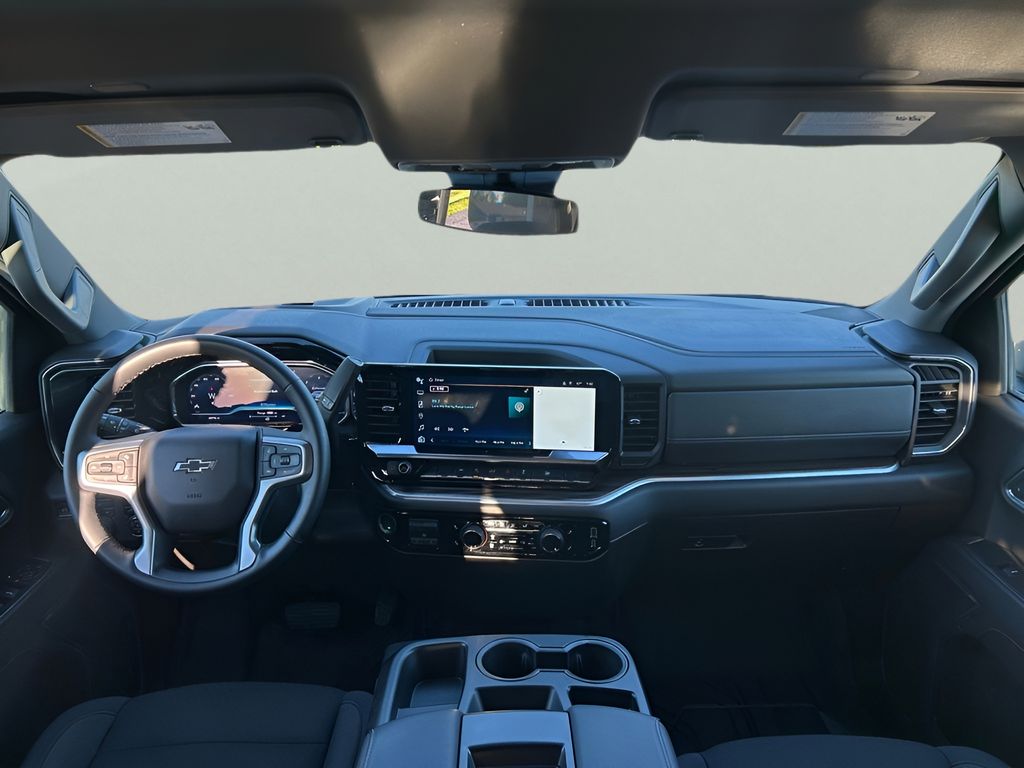2024 Chevrolet Silverado 1500 RST photo 12
