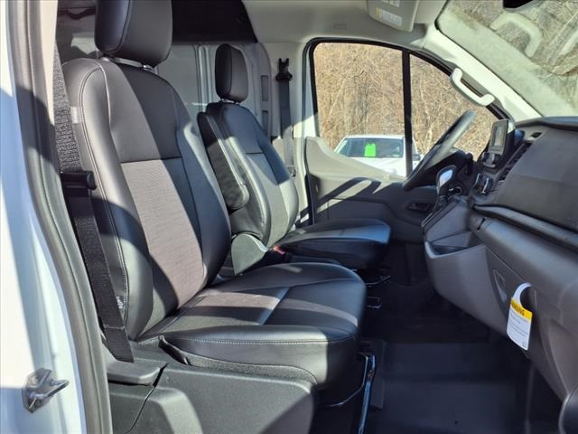 2024 Ford Transit Van photo 4