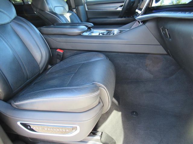2024 Jeep Grand Wagoneer L II photo 9