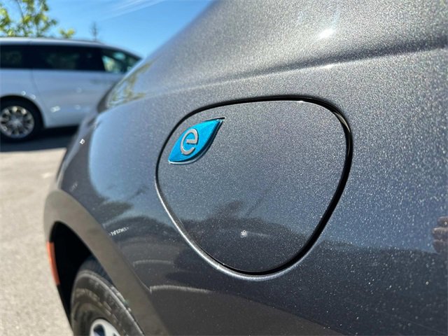 2022 Chrysler Pacifica Hybrid Limited photo 34