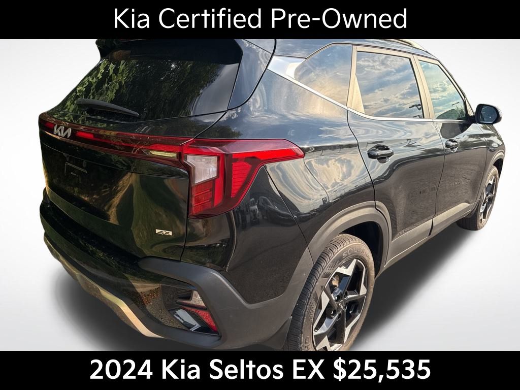 2024 Kia Seltos EX photo 2