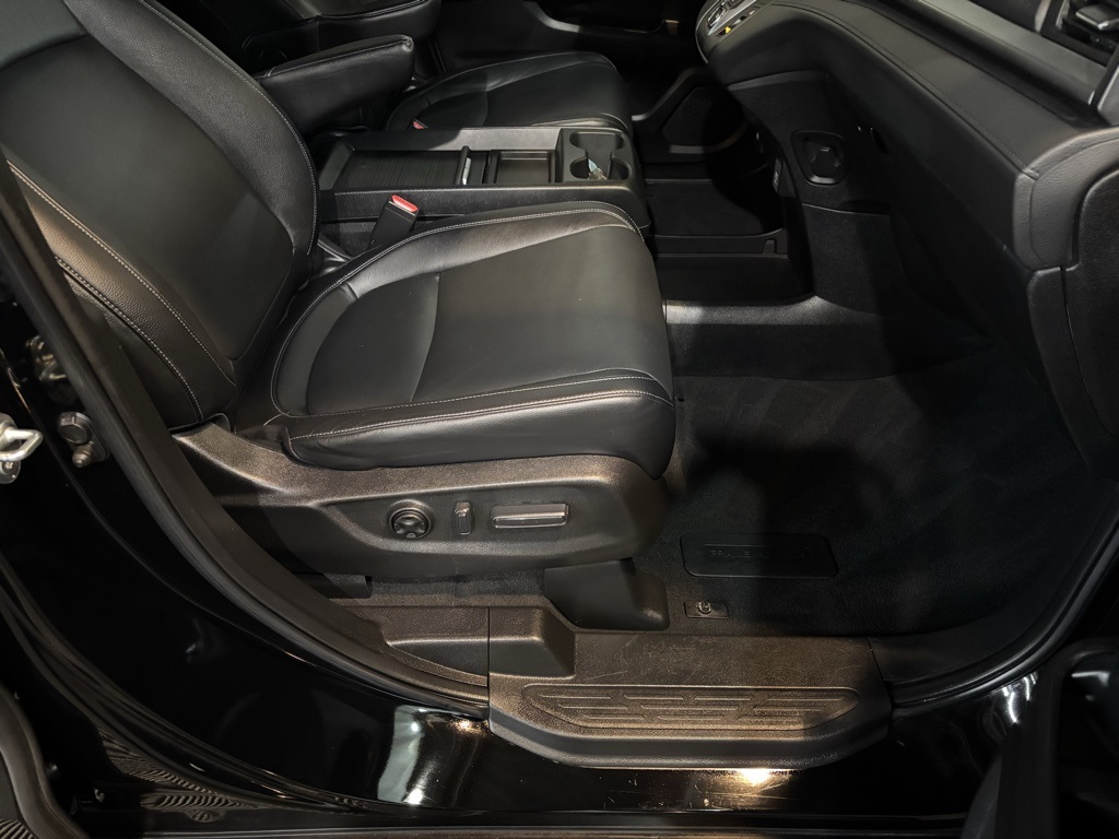 2023 Honda Odyssey EX-L photo 18