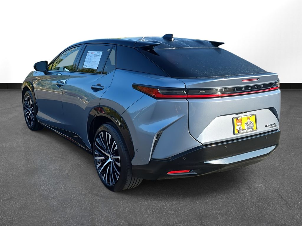 2023 Lexus RZ 450e Luxury photo 7