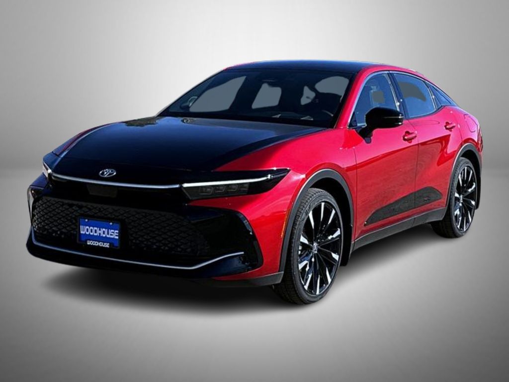 2026 Toyota Crown Platinum's photo