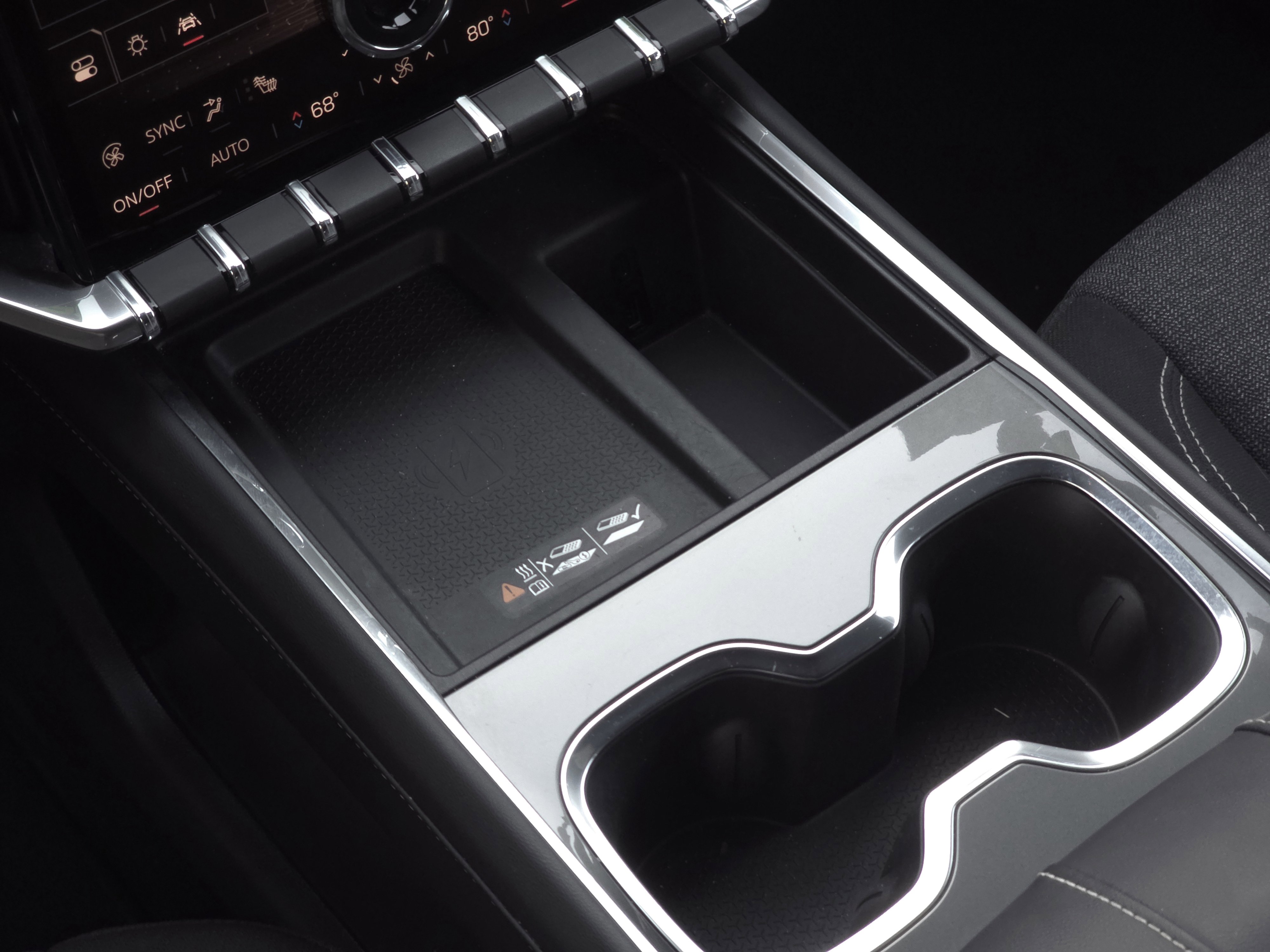 2025 Gmc Acadia Elevation photo 3