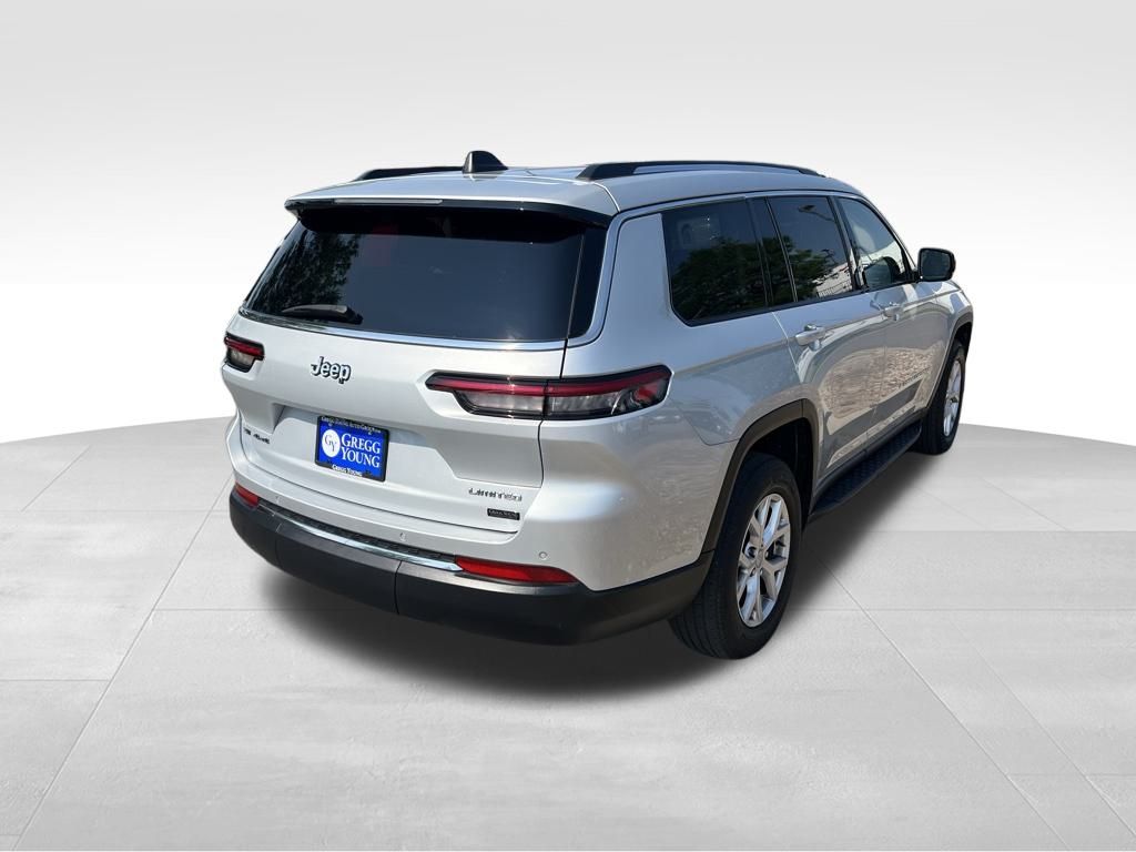 2021 Jeep Grand Cherokee Limited photo 4