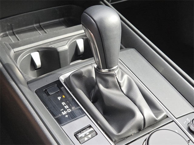 2025 Mazda CX-50 2.5 Select photo 22