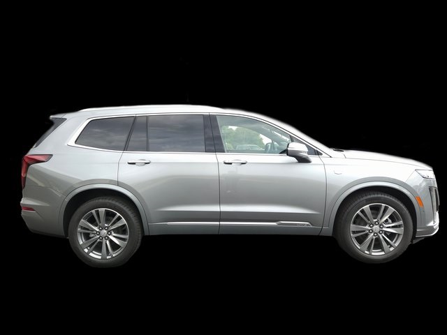 2025 Cadillac XT6 Premium Luxury photo 3