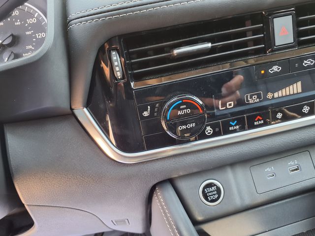 2023 Nissan Rogue SL photo 22
