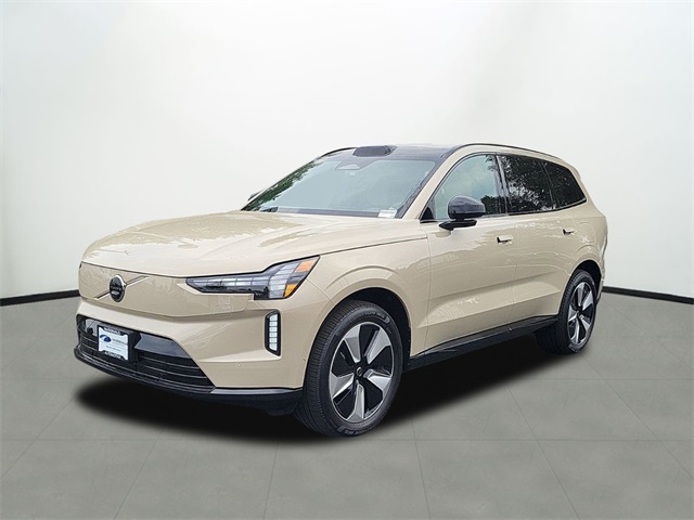 2025 Volvo EX90 Plus's photo