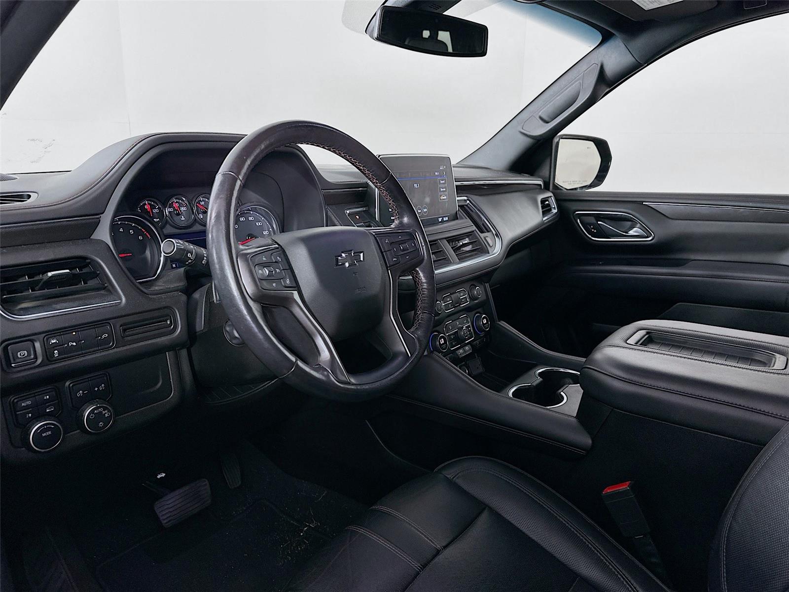 2021 Chevrolet Suburban RST photo 5