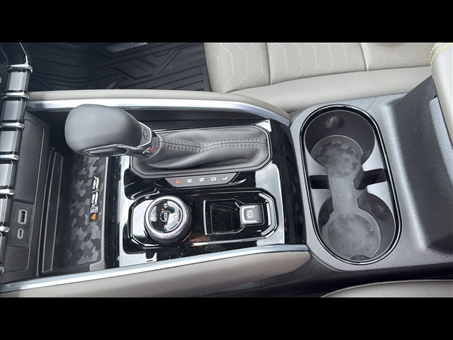 2025 Chevrolet Colorado ZR2 photo 20