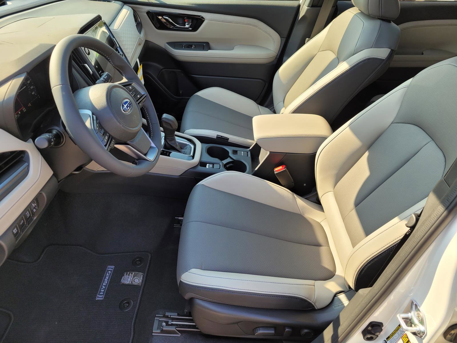 2025 Subaru Forester Limited photo 2