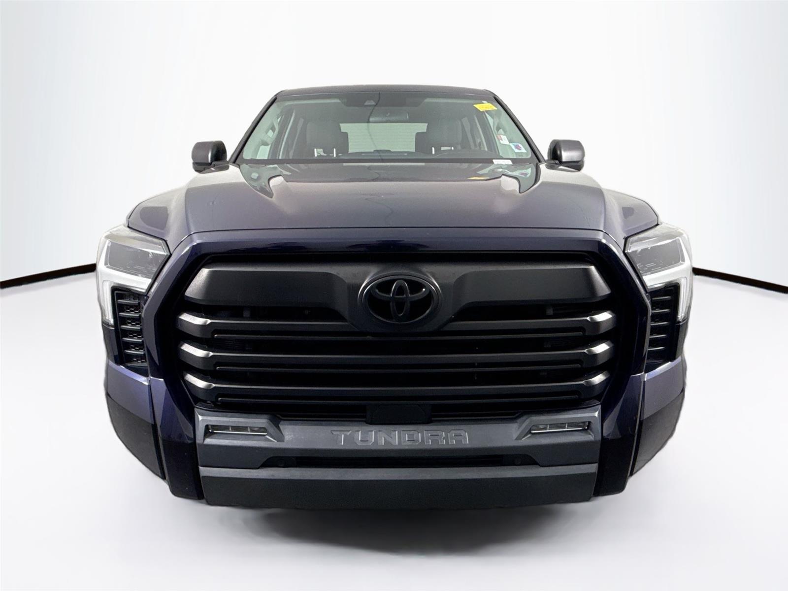 2022 Toyota Tundra SR5 photo 2