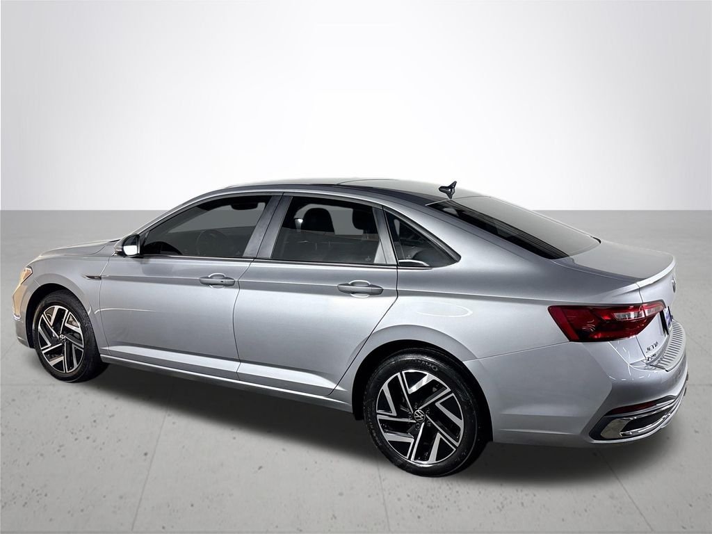 2023 Volkswagen Jetta 1.5T SEL photo 8