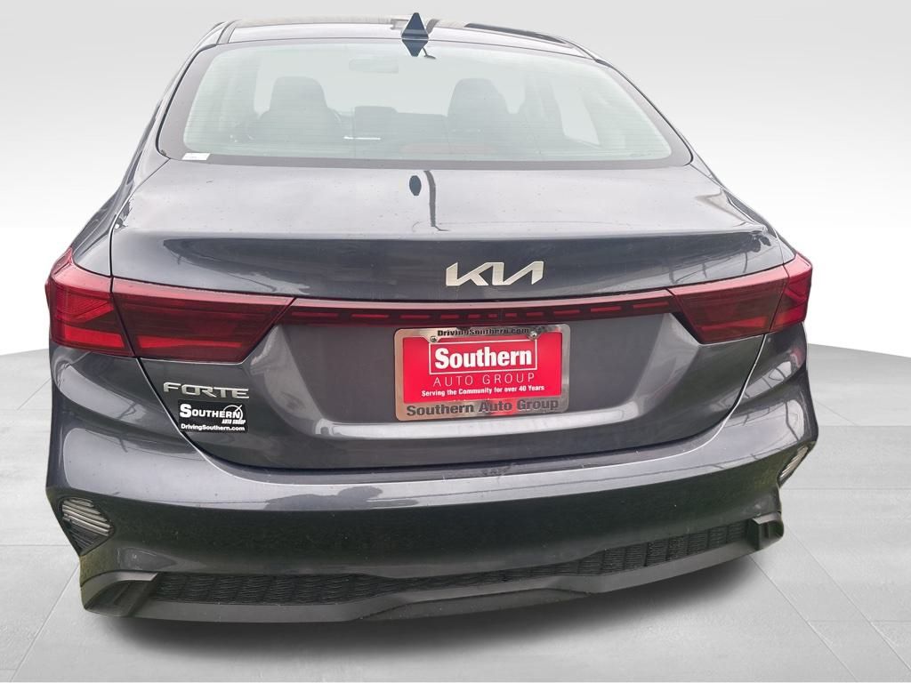 2023 Kia Forte LXS photo 13