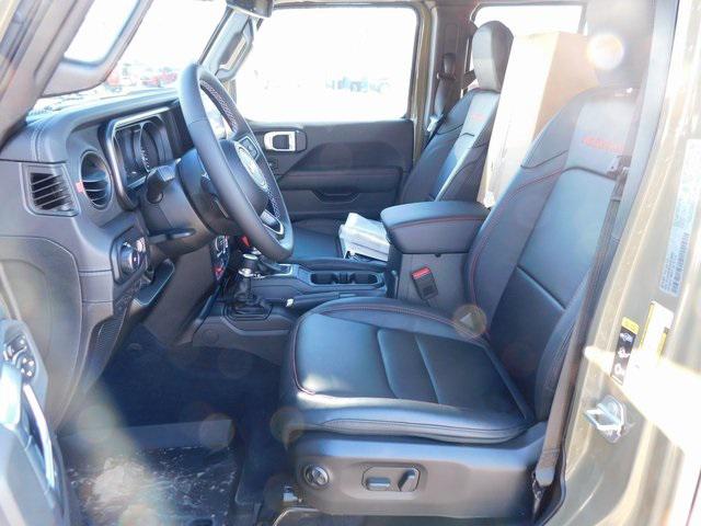 2025 Jeep Wrangler Rubicon X photo 11