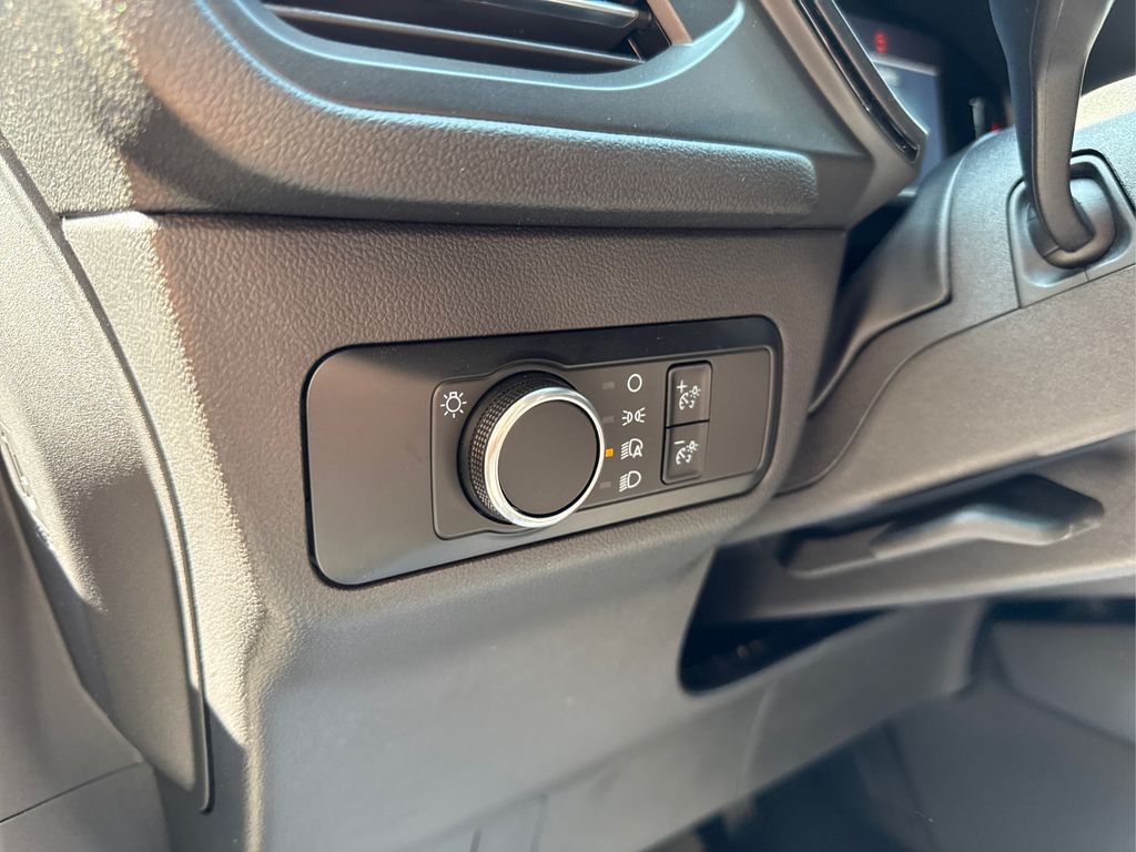 2025 Ford Escape ST-Line photo 30