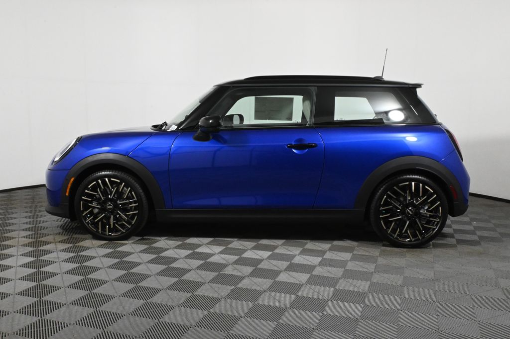 2025 Mini Cooper S photo 2